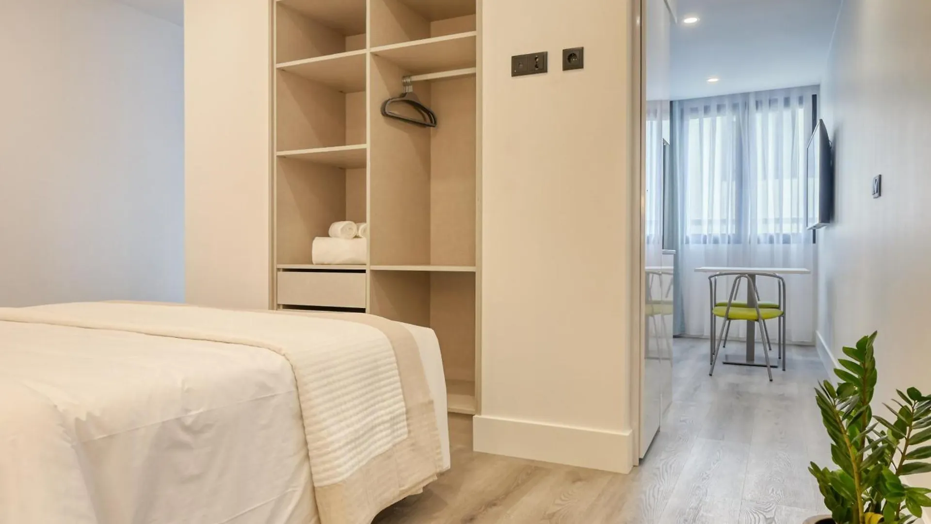 Bse15 Apartments 2D, A Home In Madeira Funchal