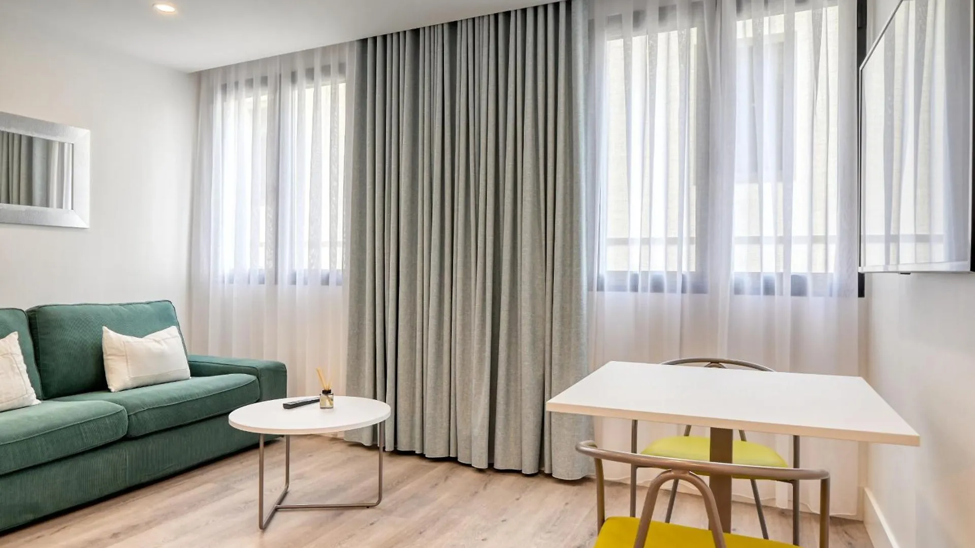 Bse15 Apartments 2D, A Home In Madeira Funchal
